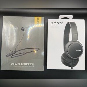 Sony and BG-EJ06 Headphones NIB